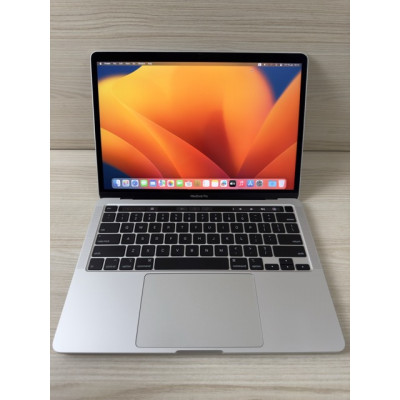 MacBook Pro 13 2020 Silver i5 2ghz 16/512